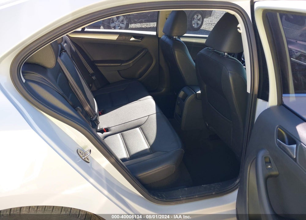 2017 VOLKSWAGEN JETTA 1.4T SE VIN: 3VWDB7AJXHM247219