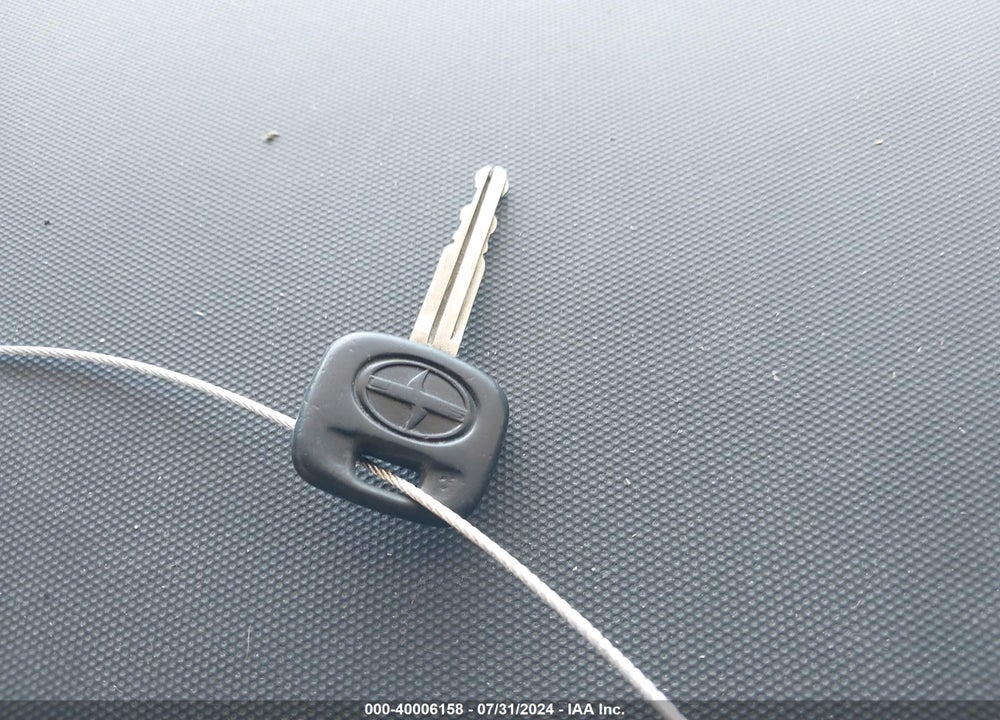 2005 SCION XA VIN: JTKKT624150088138