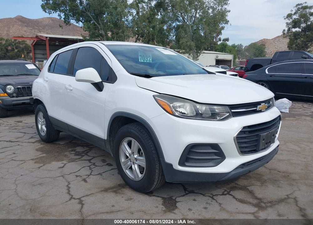 2017 CHEVROLET TRAX LS VIN: 3GNCJNSB0HL239866