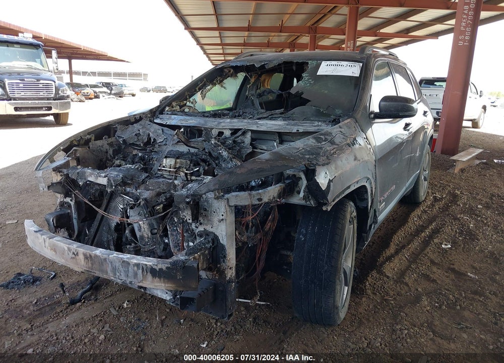 2016 JEEP CHEROKEE VIN: 1C4PJLCB7GW371044