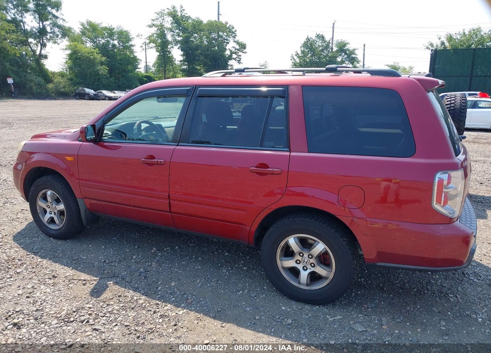 2006 HONDA PILOT EX-L VIN: 5FNYF185X6B016143