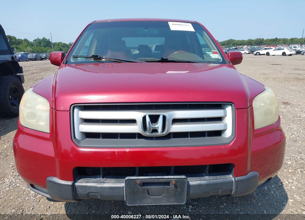 2006 HONDA PILOT EX-L VIN: 5FNYF185X6B016143