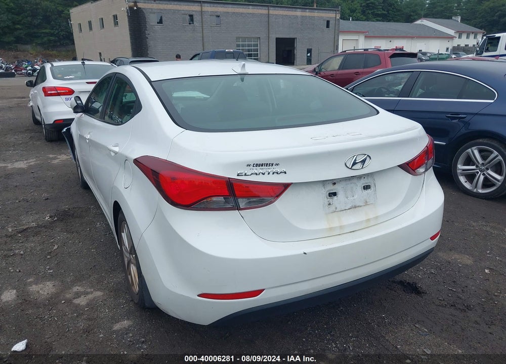 2015 HYUNDAI ELANTRA SE VIN: 5NPDH4AE2FH589379