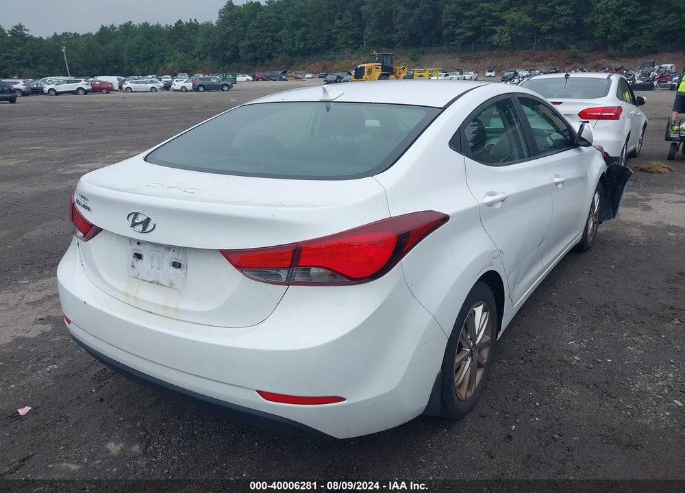 2015 HYUNDAI ELANTRA SE VIN: 5NPDH4AE2FH589379