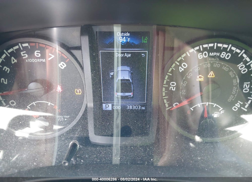 2019 TOYOTA TACOMA SR VIN: 5TFAX5GN4KX137337