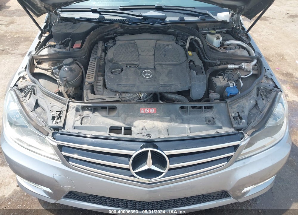 2014 MERCEDES-BENZ C 300 VIN: WDDGF8AB3EA960139