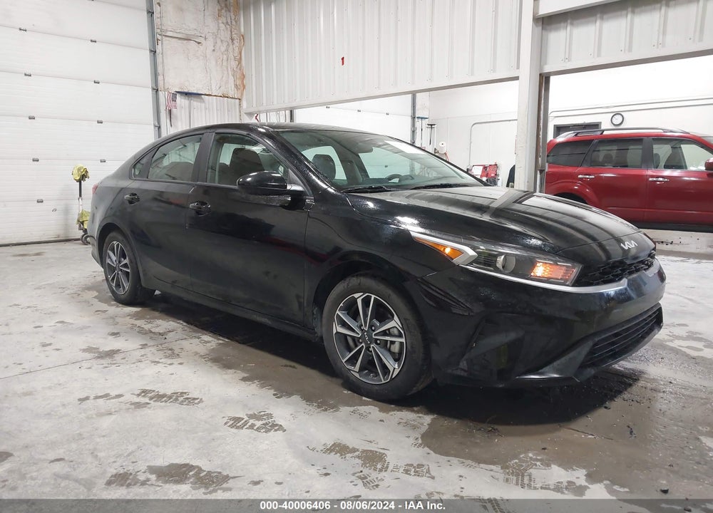 2024 KIA FORTE LXS VIN: 3KPF24AD8RE741837