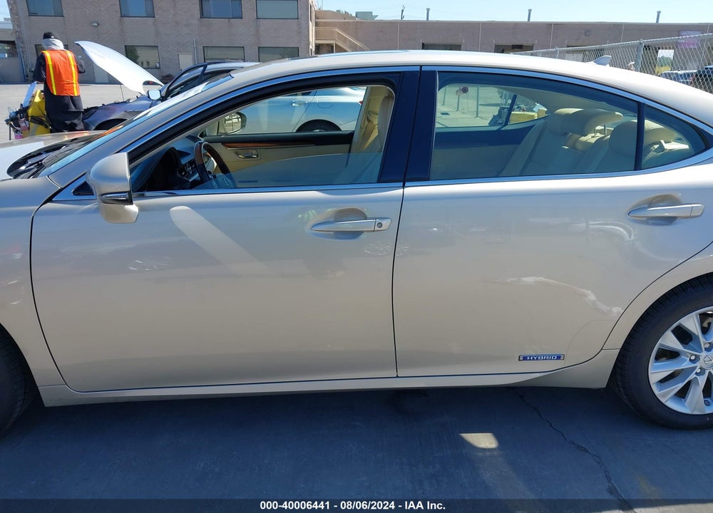 2014 LEXUS ES 300H VIN: JTHBW1GG8E2059663
