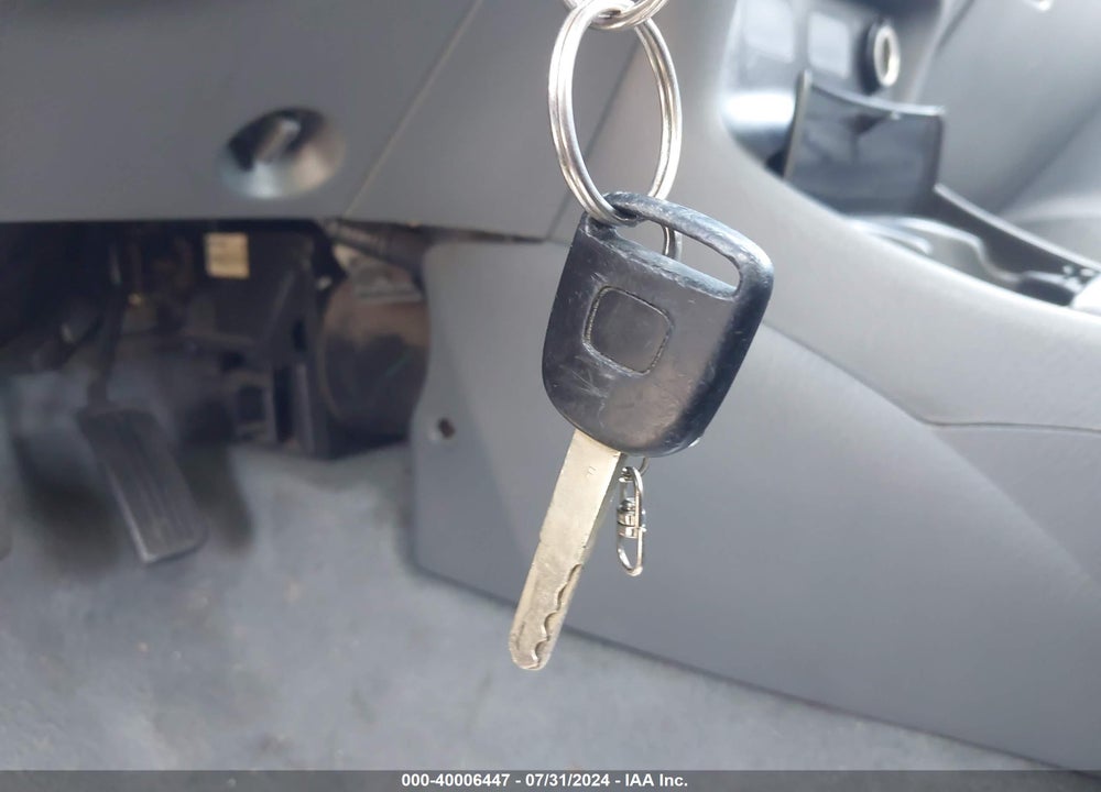 2005 HONDA CIVIC VP VIN: 1HGES16375L018459