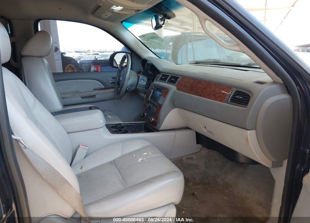 2007 CHEVROLET TAHOE LT VIN: 1GNFC13J97R180345