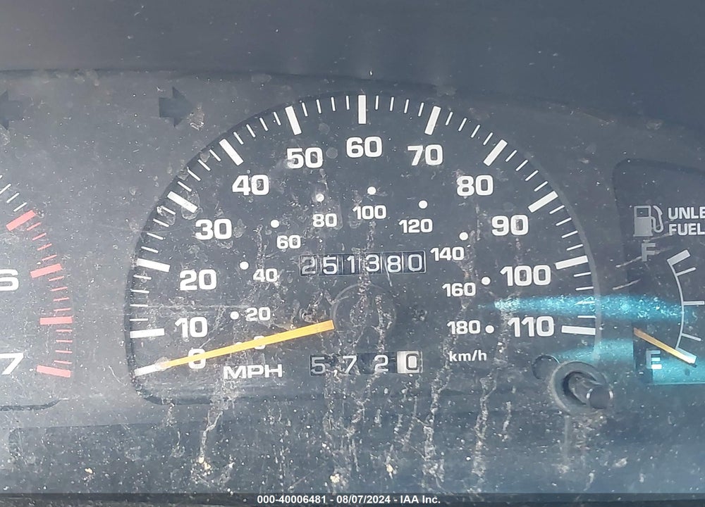 1997 TOYOTA 4RUNNER SR5 V6 VIN: JT3GN86R8V0047941