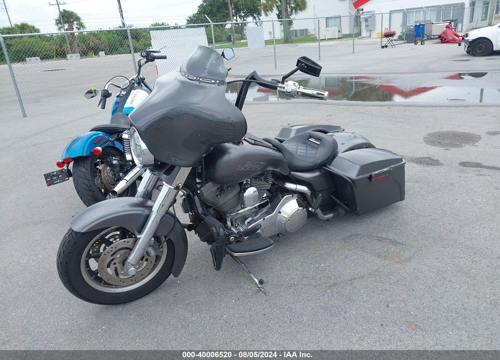 2003 HARLEY-DAVIDSON FLHPI VIN: 1HD1FHW153Y705589