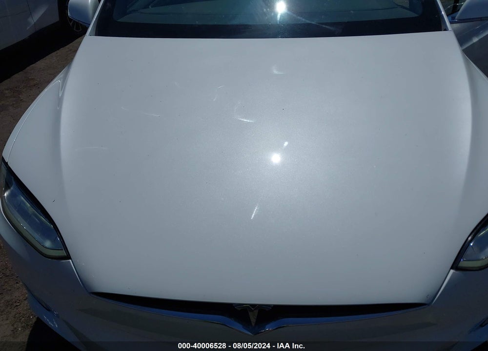 2018 TESLA MODEL X 100D/75D/P100D VIN: 5YJXCBE22JF101300