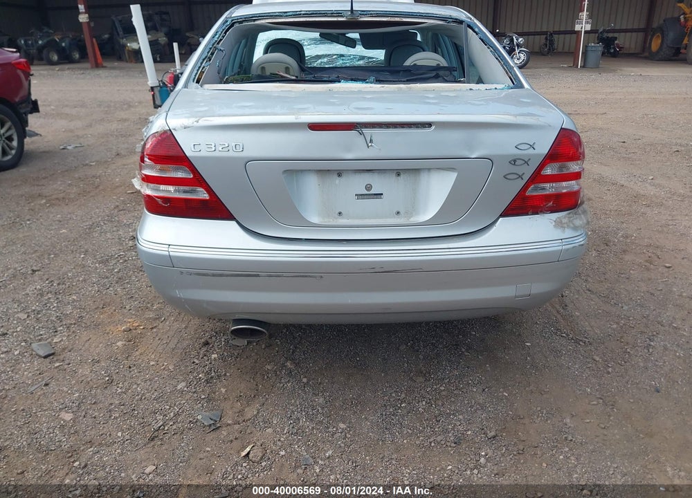 2006 MERCEDES-BENZ C 230 SPORT VIN: WDBRF52H86A844536