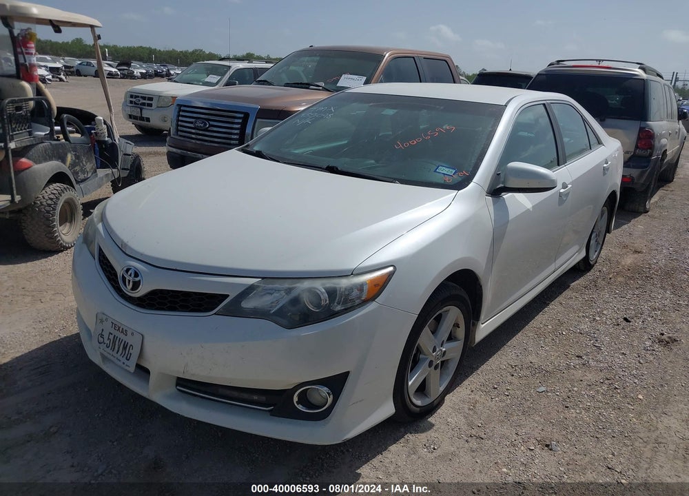 2014 TOYOTA CAMRY SE VIN: 4T1BF1FK0EU435098