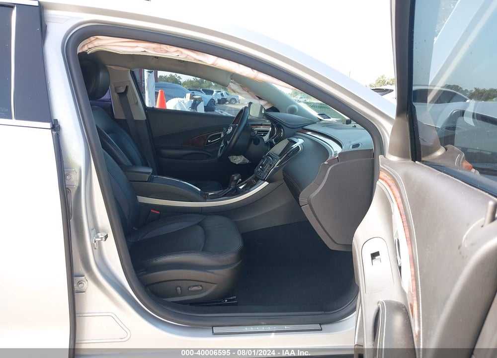 2010 BUICK LACROSSE CXS VIN: 1G4GE5GV5AF293127