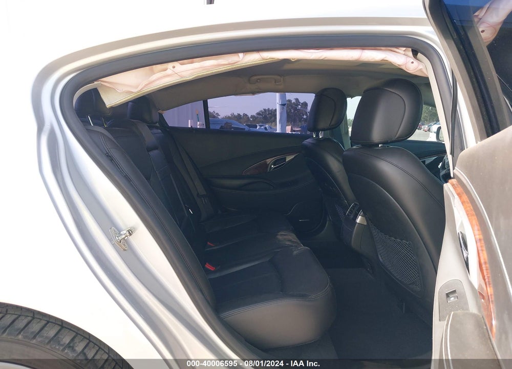2010 BUICK LACROSSE CXS VIN: 1G4GE5GV5AF293127