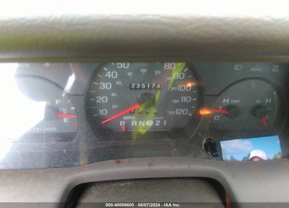 2003 MERCURY GRAND MARQUIS LS VIN: 2MEFM75W03X672990
