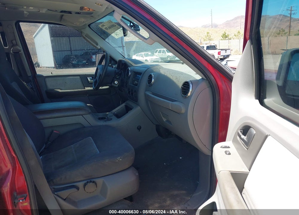 2004 FORD EXPEDITION NBX/XLT VIN: 1FMPU16L84LA62367