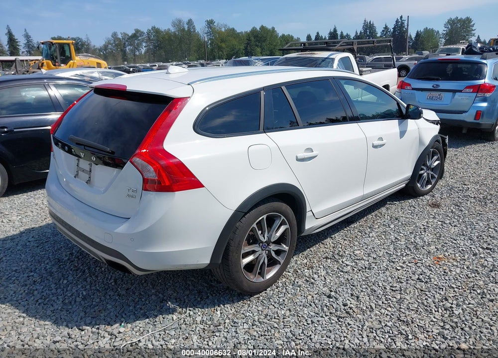 2016 VOLVO V60 CROSS COUNTRY T5 VIN: YV4612HK6G1003284