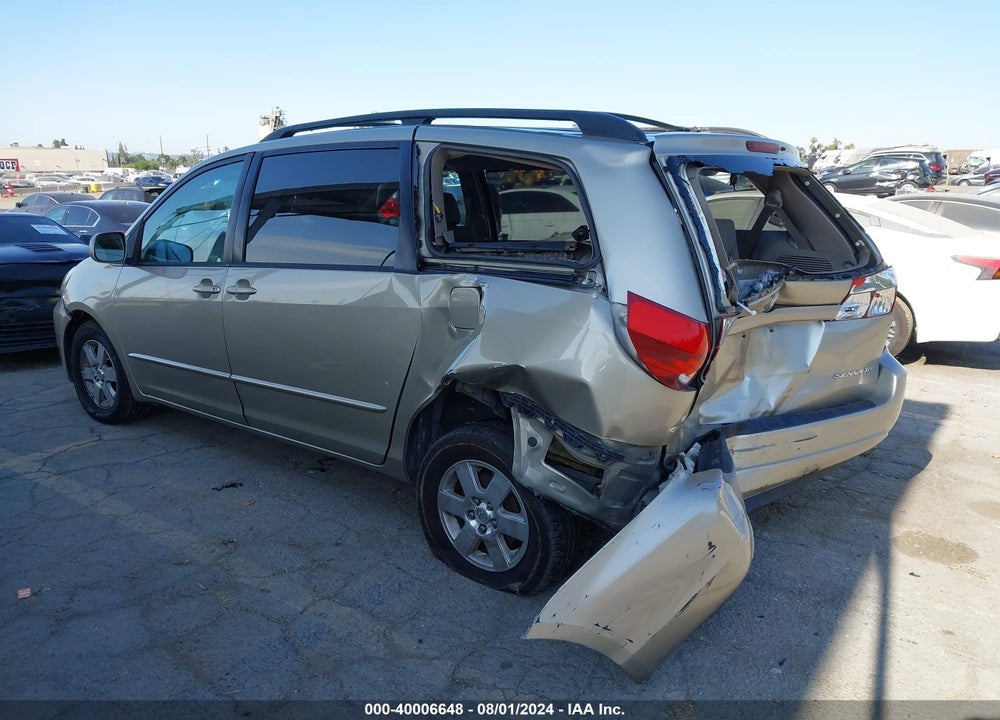 2004 TOYOTA SIENNA XLE VIN: 5TDZA22C94S033914