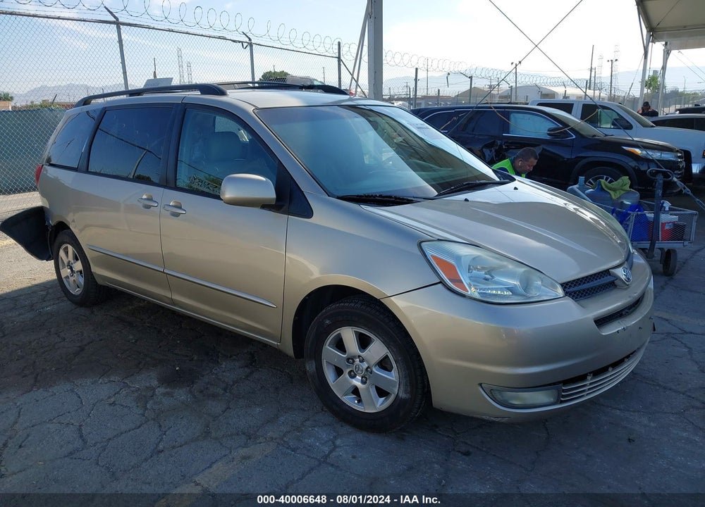 2004 TOYOTA SIENNA XLE VIN: 5TDZA22C94S033914