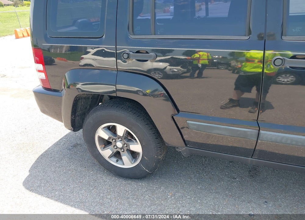 2008 JEEP LIBERTY SPORT VIN: 1J8GP28K88W288525