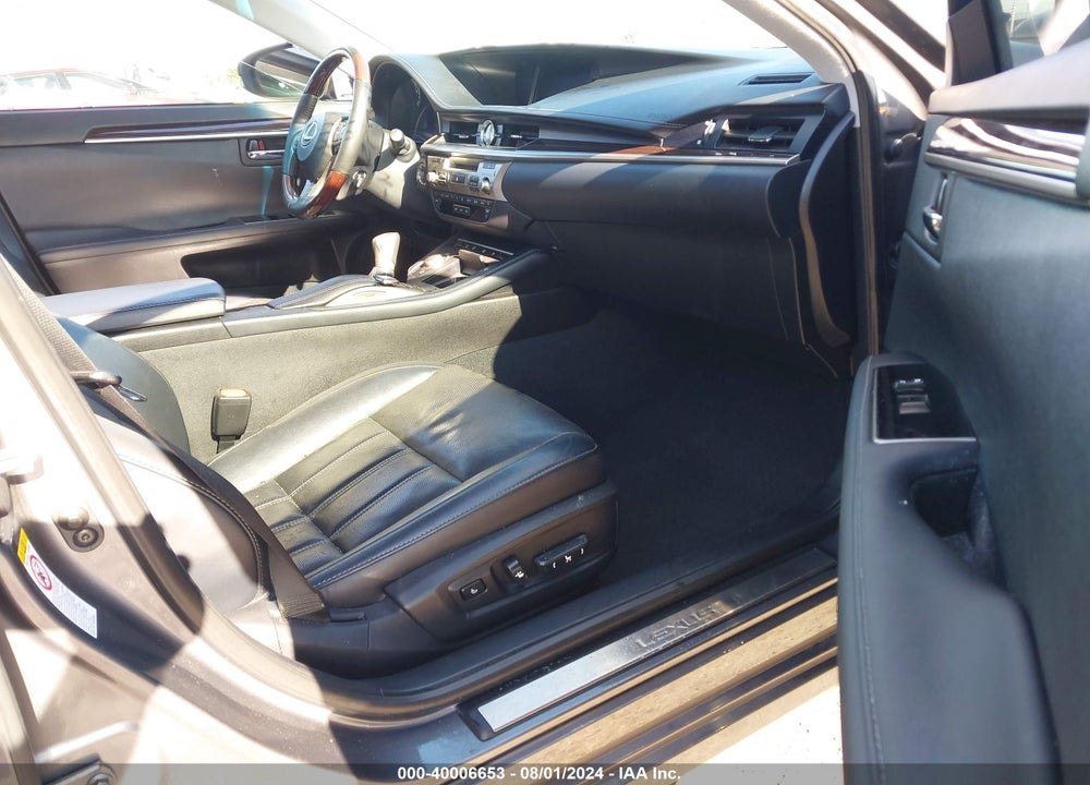 2017 LEXUS ES 350 VIN: 58ABK1GG8HU041738