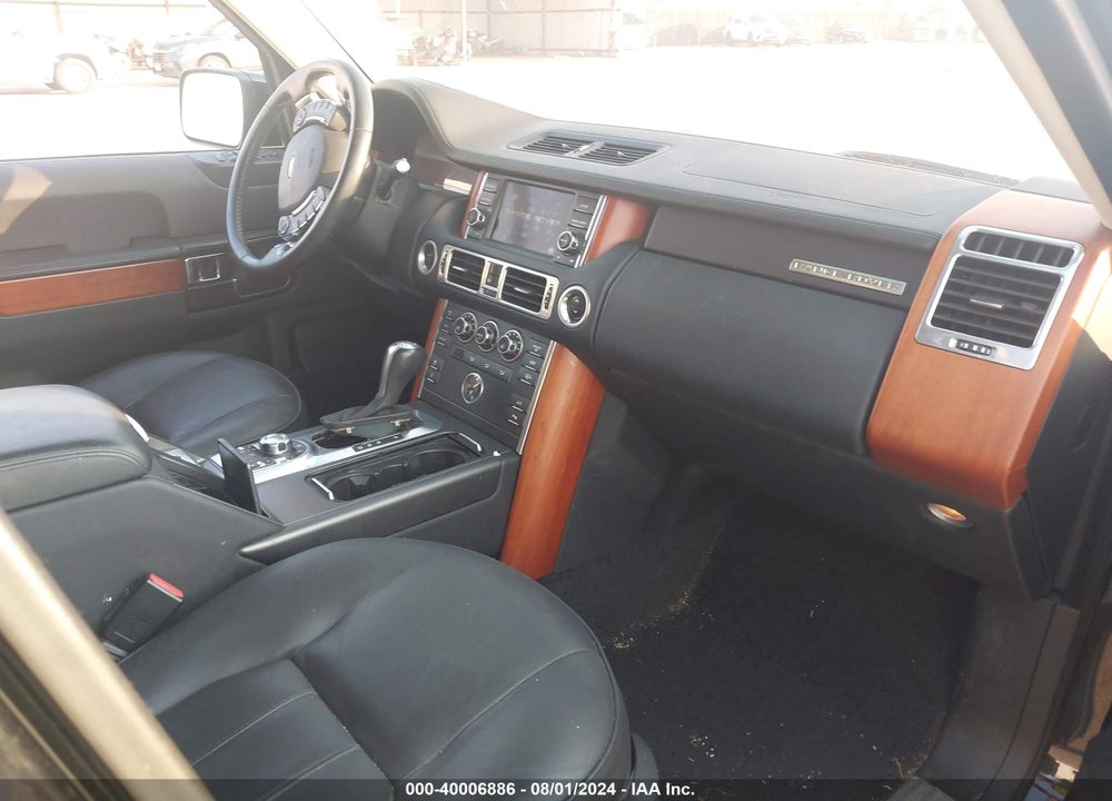 2010 LAND ROVER RANGE ROVER HSE VIN: SALME1D47AA321771