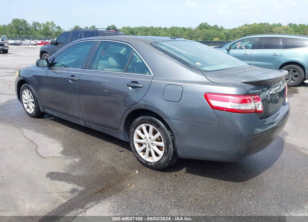 2011 TOYOTA CAMRY XLE VIN: 4T4BF3EK8BR212757