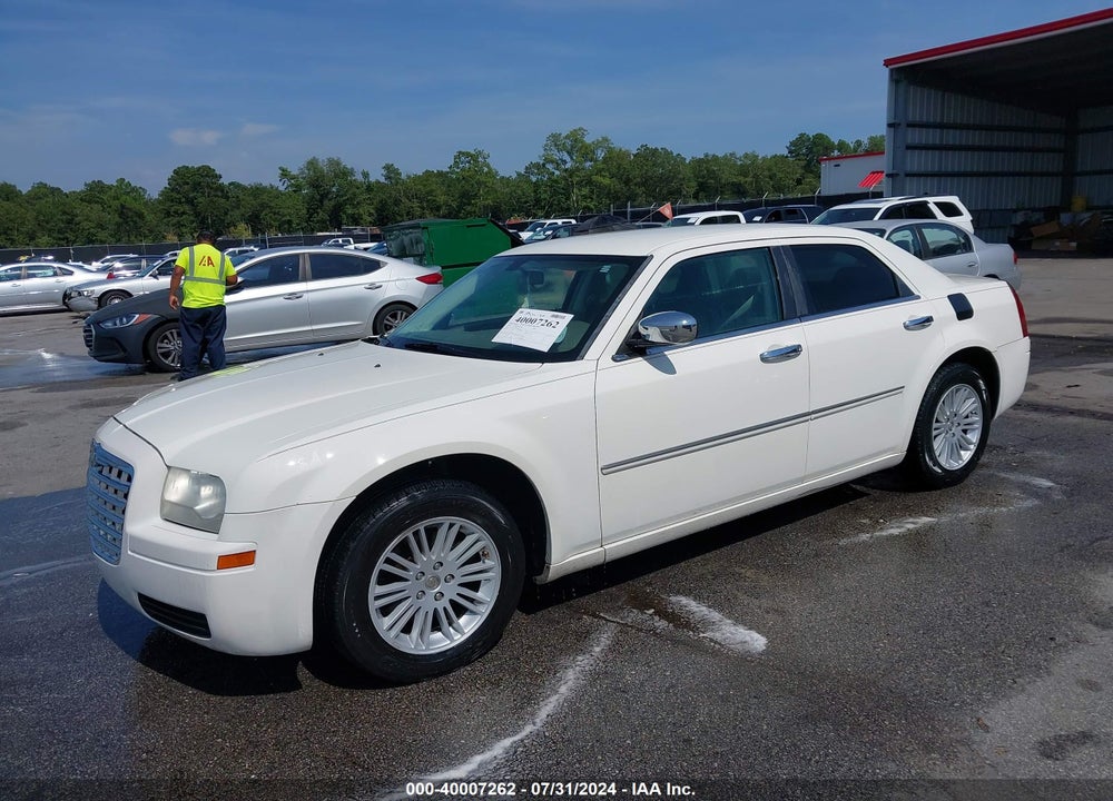 2009 CHRYSLER 300 LX VIN: 2C3LA43D79H564225