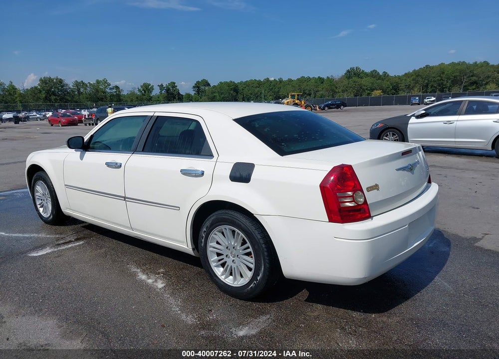 2009 CHRYSLER 300 LX VIN: 2C3LA43D79H564225