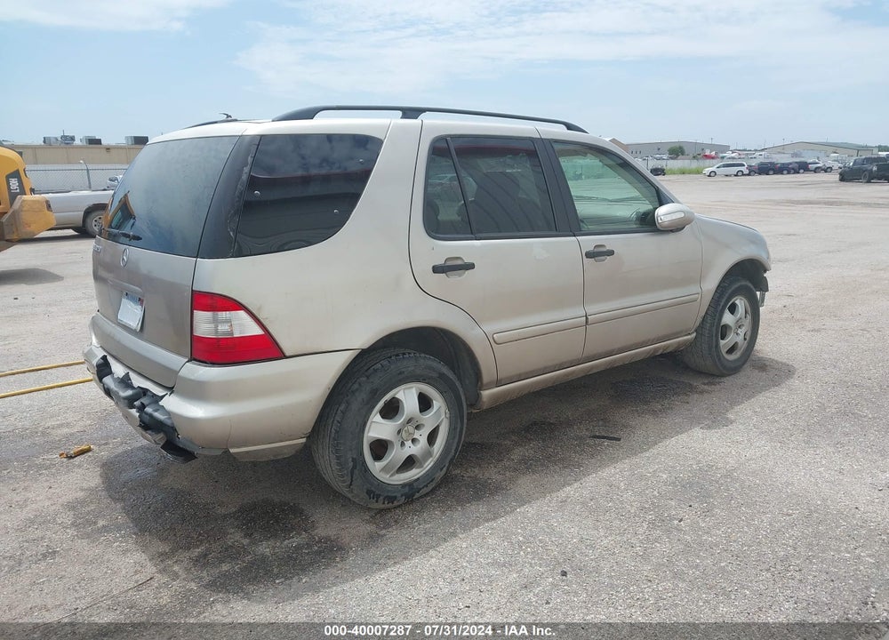 2002 MERCEDES-BENZ ML 320 VIN: 4JGAB54E22A341040