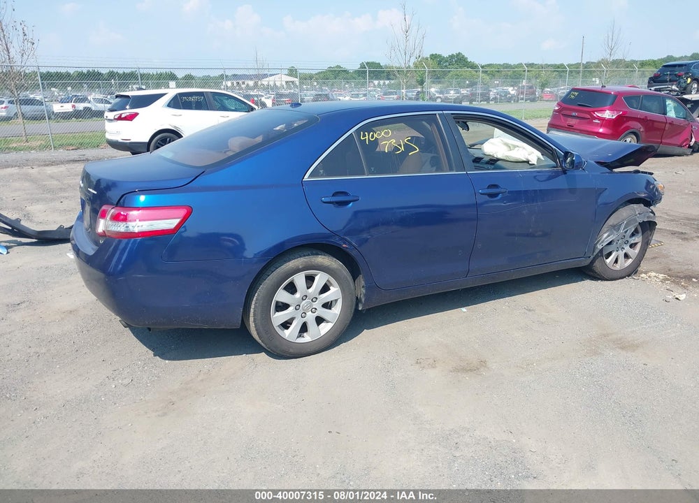 2011 TOYOTA CAMRY LE VIN: 4T1BF3EK7BU743071