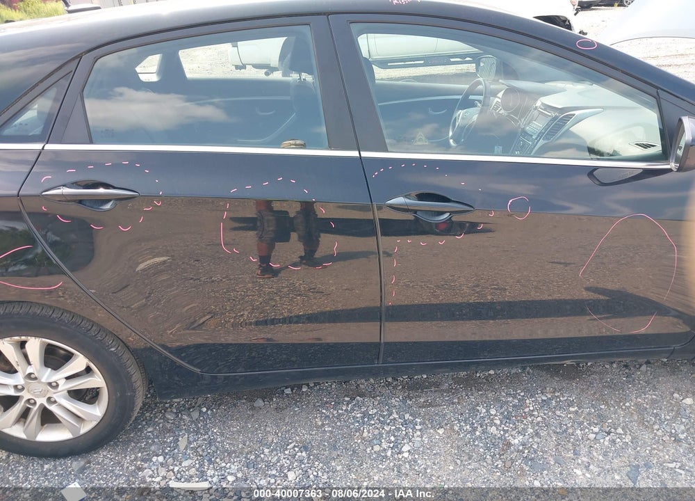 2014 HYUNDAI ELANTRA GT VIN: KMHD35LH1EU210173