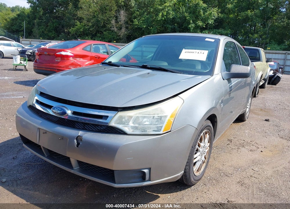2008 FORD FOCUS SE VIN: 1FAHP33N88W138830
