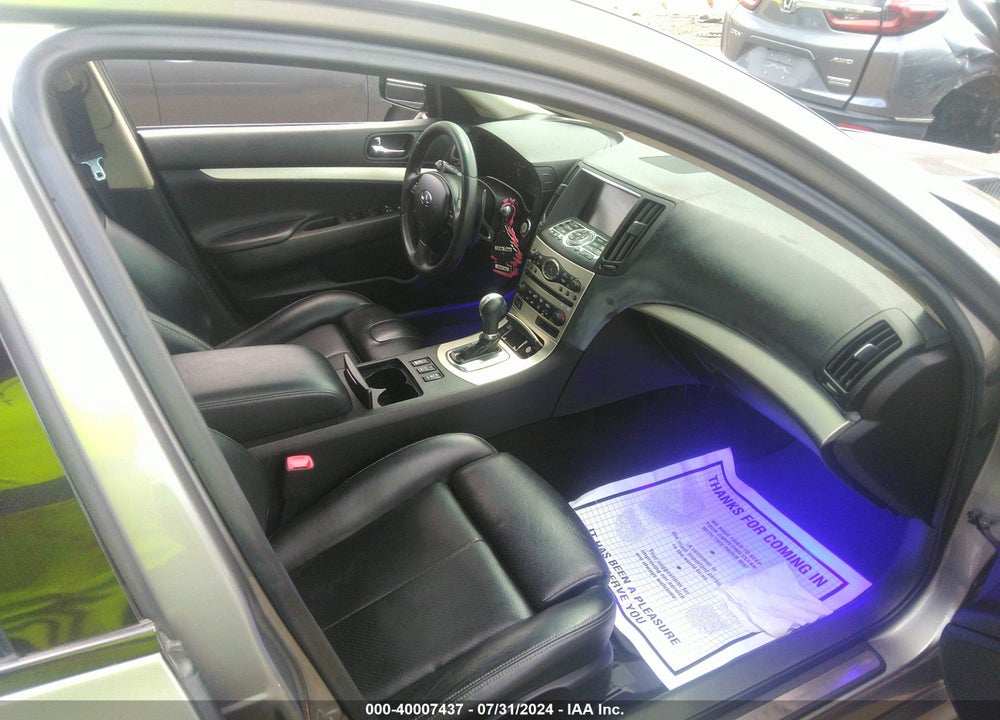 2008 INFINITI G35X VIN: JNKBV61F98M266233