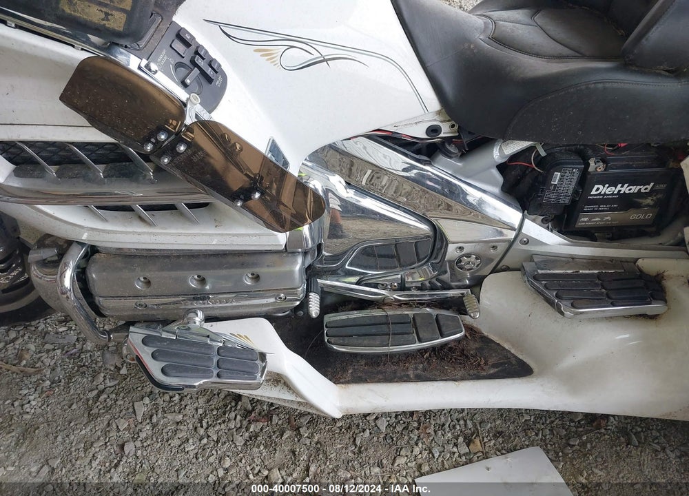 2005 HONDA GL1800 VIN: 1HFSC47065A401198