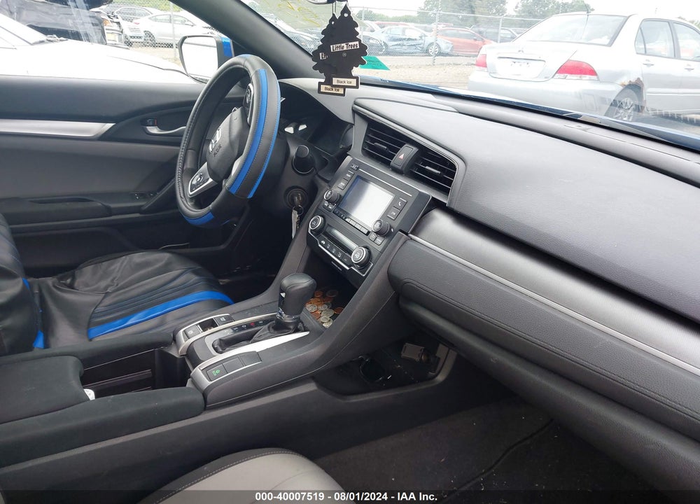 2018 HONDA CIVIC LX VIN: 2HGFC4B57JH302577