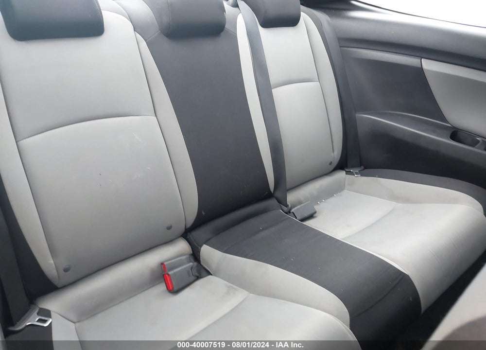 2018 HONDA CIVIC LX VIN: 2HGFC4B57JH302577