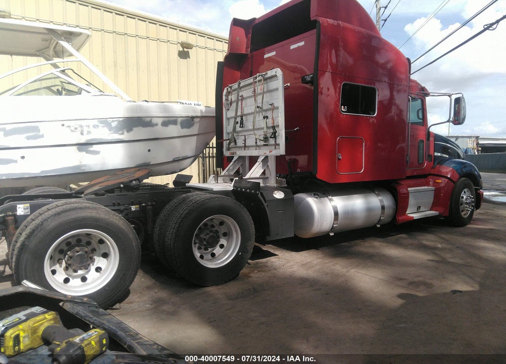 2012 PETERBILT 386 VIN: 1XPHDP9X3CD174110