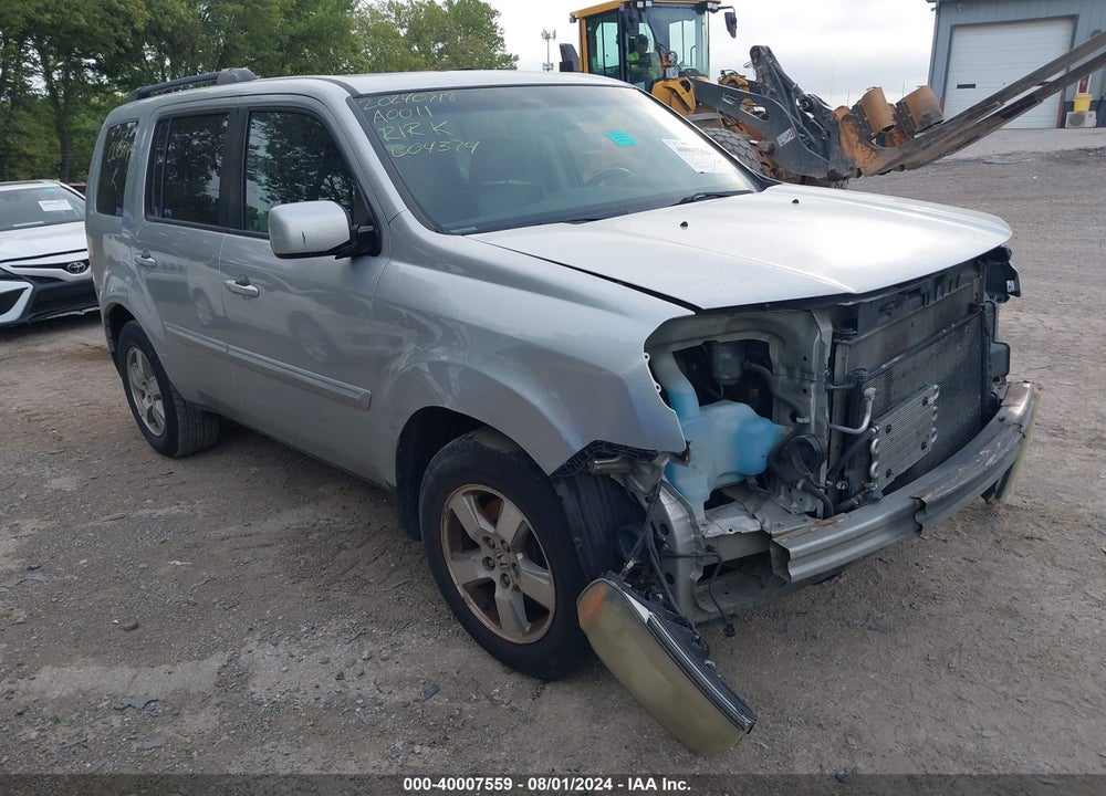 2011 HONDA PILOT EX-L VIN: 5FNYF4H58BB004374