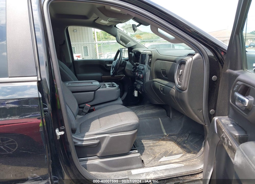 2019 CHEVROLET SILVERADO 1500 RST VIN: 1GCRYEED1KZ189720