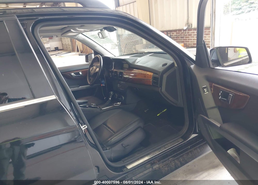 2010 MERCEDES-BENZ GLK 350 VIN: WDCGG5GB8AF401531