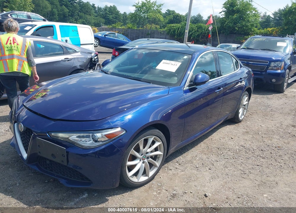 2018 ALFA ROMEO GIULIA AWD VIN: ZARFAEDN8J7592661