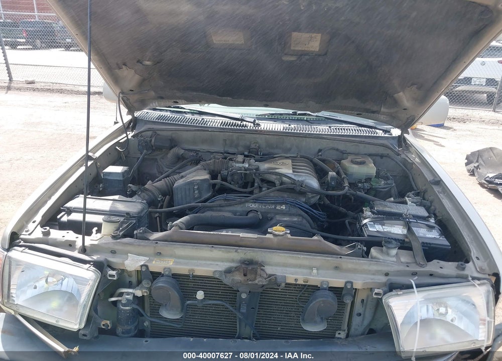 2001 TOYOTA 4RUNNER SR5 V6 VIN: JT3GN86R710184699