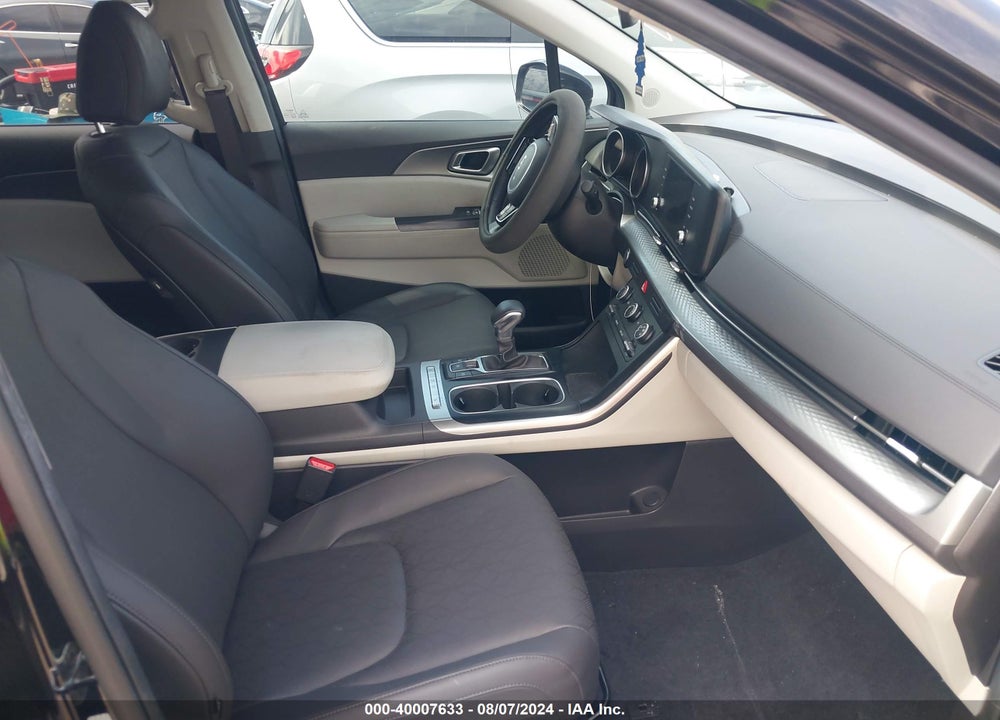 2024 KIA CARNIVAL MPV LX SEAT PACKAGE VIN: KNDNB4H39R6399555