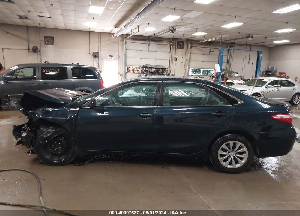 2017 TOYOTA CAMRY LE VIN: 4T1BF1FK0HU269055