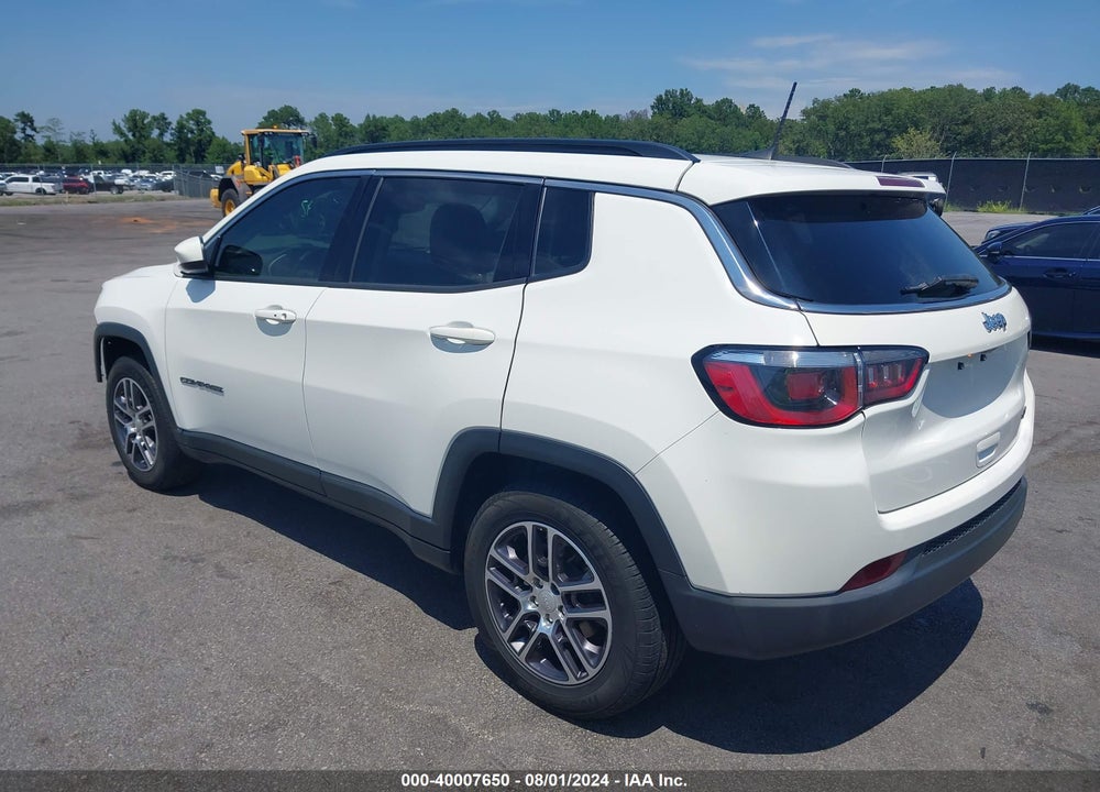 2018 JEEP COMPASS SUN AND WHEEL FWD VIN: 3C4NJCBB7JT468458
