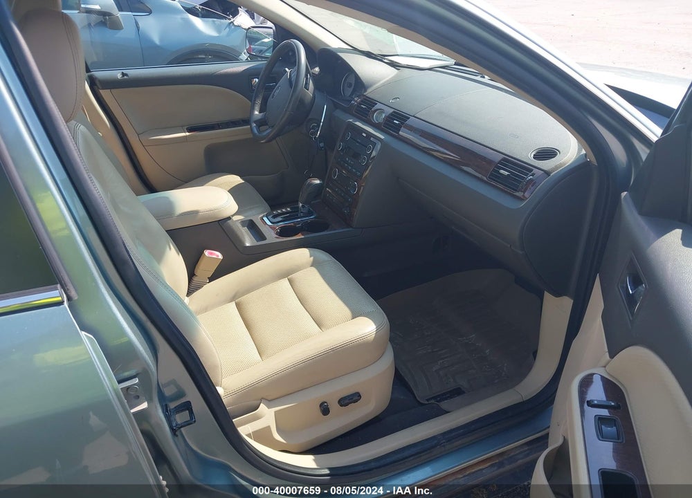 2008 FORD TAURUS LIMITED VIN: 1FAHP25W88G138059